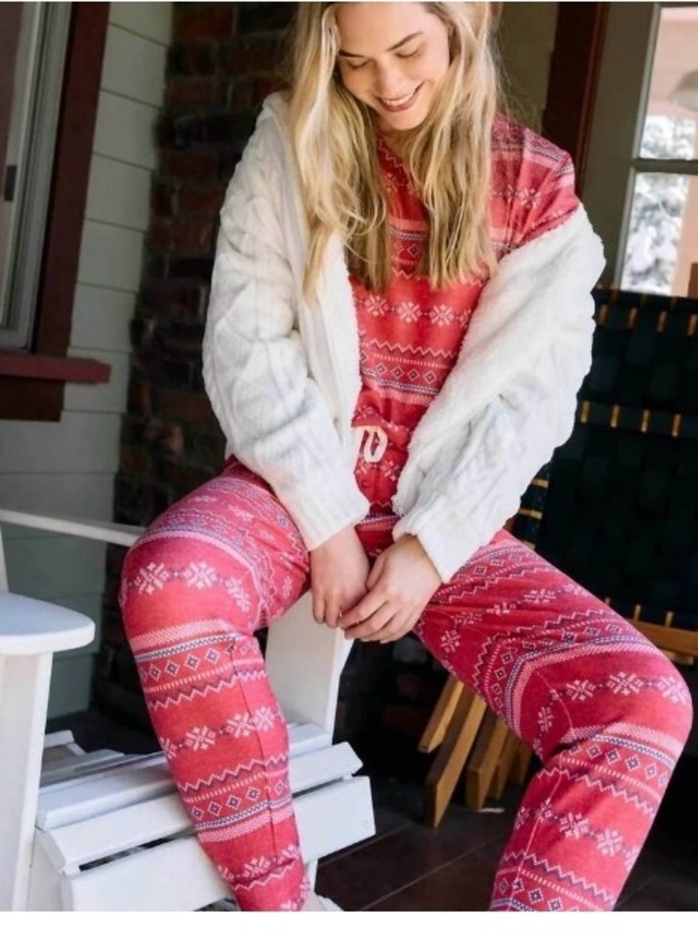 New PJ Salvage Red Fair Isle Lounge Snowflake Kisses Pajama Pants small